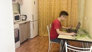 The computer broke down, and a friend came to help, but he ended up fucking her