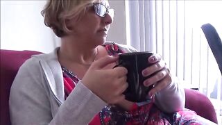 The stepmom welcomes her step son back home after family therapy