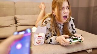 Guy finished with Lovense, then fucked Kisankanna in the mouth