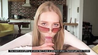 A pretty woman wears glasses to fuck with her boyfriend