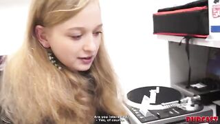 Cute girl fucks for the sake of money at a fake casting