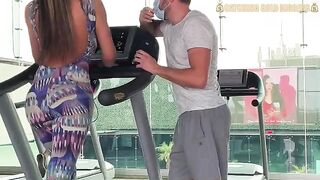 Colombian girl with bubble ass gets fucked in the gym