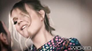 Southern comfort for this giggly and cute blonde babe in a steamy scene
