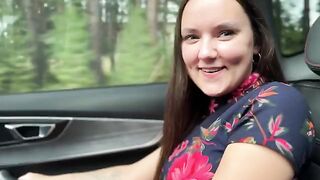 A girl has sex with two guys in a car, it's her first threesome