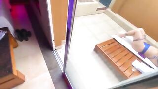 A redhead has sex in the bikini with the employee