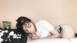 The girl has a habit of blowing her head early in the morning