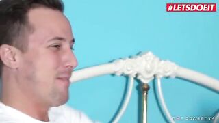 Bunch of wet pussies gets fucked by a group of horny guys in a house party