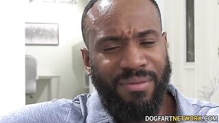 Avery Black, the hot babysitter with a slim body and captivating ink, takes care of Jovan Jordan’s impressive endowment