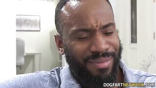Avery Black, the hot babysitter with a slim body and captivating ink, takes care of Jovan Jordan’s impressive endowment