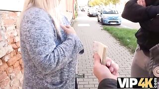 The man tempted a girl with big boobs for money