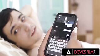 Unsatisfied Sophia Leone teaches her BF a lesson in HD
