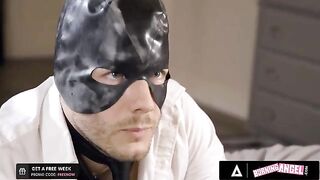 Goth babe Joanna Angel gets her pussy eaten and fucked before cumming