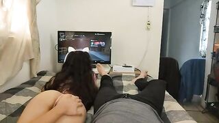 I fucked a sexy gamer girl with big tits, it was an amazing experience