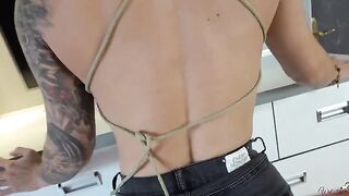 My step brother fucks my short jeans without cumming