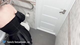 A hot first date ended with intense sex in the toilet, featuring Lesya Moon