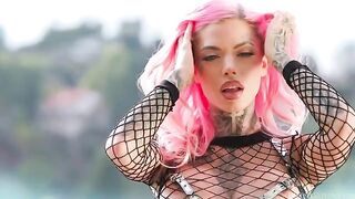 Chantal Danielle gets her pussy filled with BBC in hardcore action