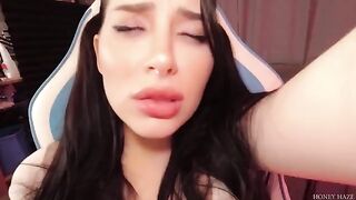 A sexy teen gamer cheats on her BF with stepbro