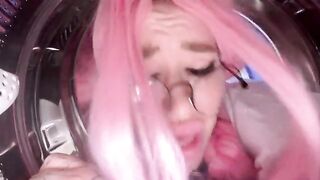 My stepsister is stupid and got stuck in the washing machine