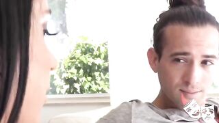 What It Do "Tia Cyrus" - a sexy Latina with big tits and a nice ass