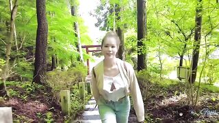 A couple has crazy sex on a rainy day while going for a hike