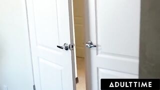 The voyeuristic MILF Alexis Fawx seduces her teen neighbor Carter Cruise in this steamy lesbian scissoring scene