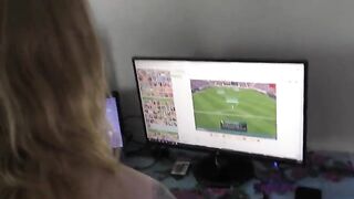 A teen girl got fucked at home while playing video games