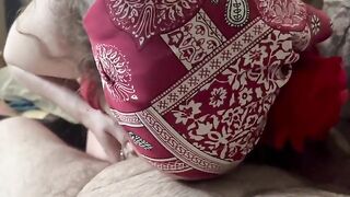 I got my dick covered in beads and cum after an intense session with a voluptuous vixen