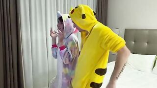 The stepsister got fucked after dancing on TikTok