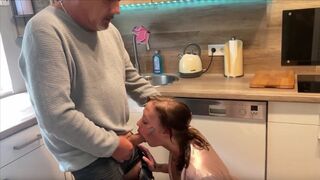The old man fucked the German amateur in the kitchen