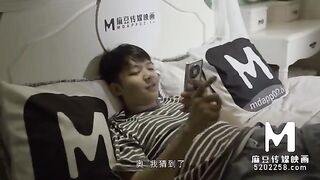 Hot Chinese teen has great sex life on campus