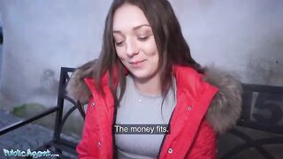 Czech girl Isabela de Laa got fucked in public for cash