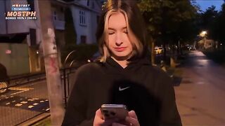An 18-year-old girl gets fucked by a rich guy on the first date
