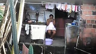 The black woman did not know about the hidden phone