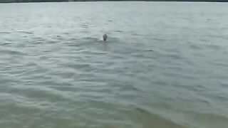 A group of young Russians fucked with some students in nature