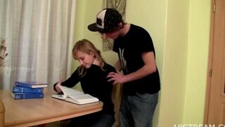 A girl gave herself to her brother, it was a great day for him