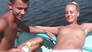 Sexual youth have debauchery right in the river