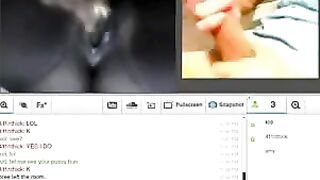The wife has sex with her husband through webcam
