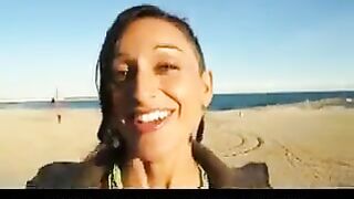 Juicy nigersh gets a guy's dick on her cheek in a steamy scene