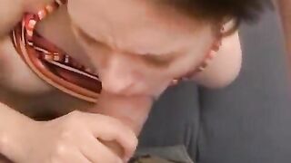 The guy invited his cousin to the hostel and she sucked him off