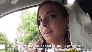 A newly married woman has sex with a taxi driver in the car