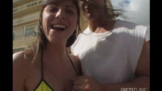 Fella cycled and had sex with an attractive girl he met on his way