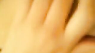 Beautiful girl has a juicy, wet pussy to show