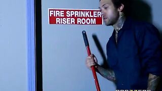 A beautiful chick is fucking with a cleaner in the back room