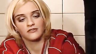 A girl had sex accidentally with a washer in the toilet