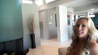 A mature woman is fucking with her young student