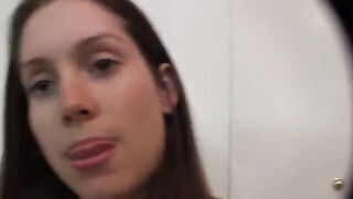 A blowjob video with a high-quality and beautiful woman who knows her way around