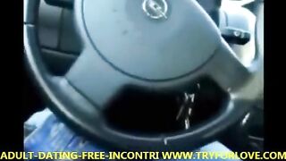 Blonde paid the taxi driver with her mouth in the car