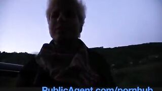 For money, a lesbian agreed to have sex with a guy who has a huge cock