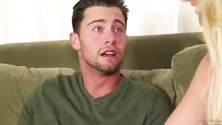 Massage session for a blonde with a nice butt turns into sex
