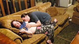 BBW gets her pussy eaten by an expert, cumming hard